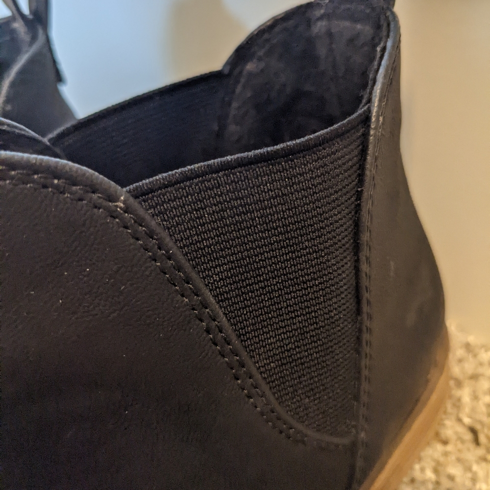Black Booties - Picture 4 of 6